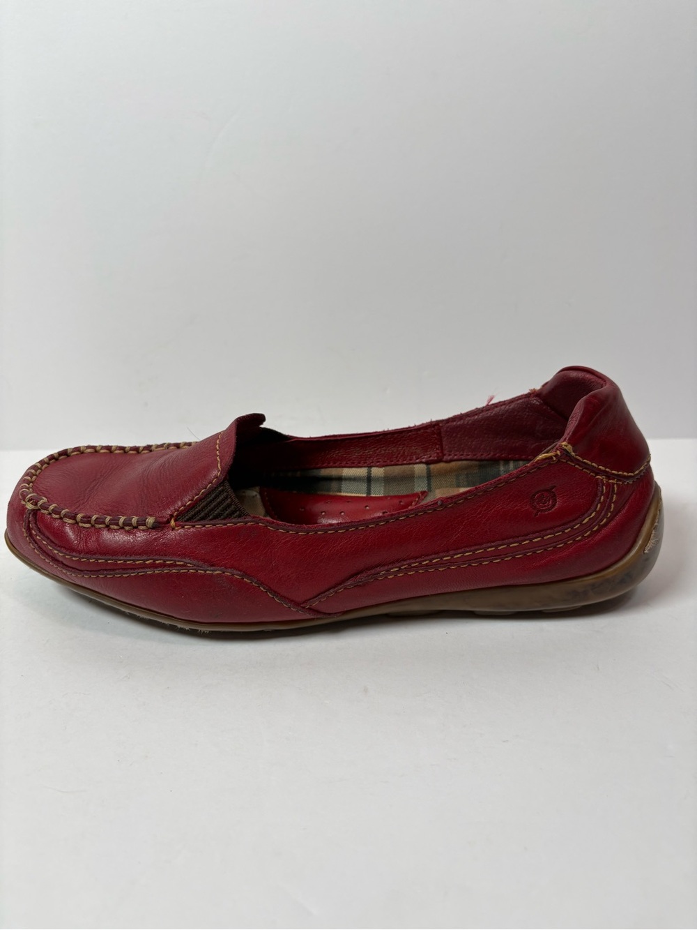 Born Red Leather Slip On Loafers Women's Sz 7.5 Shoes - Picture 6 of 16
